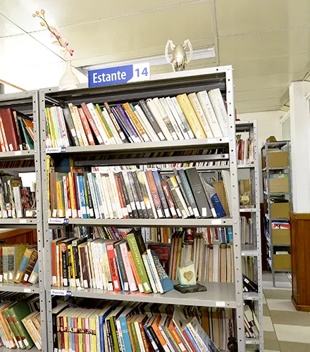 Biblioteca - Clube Duque
