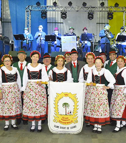 Grupos Folclóricos Duque