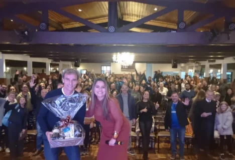 Palestra Muito Além da Medalha com Emanuel Rego - Clube Duque de Caxias